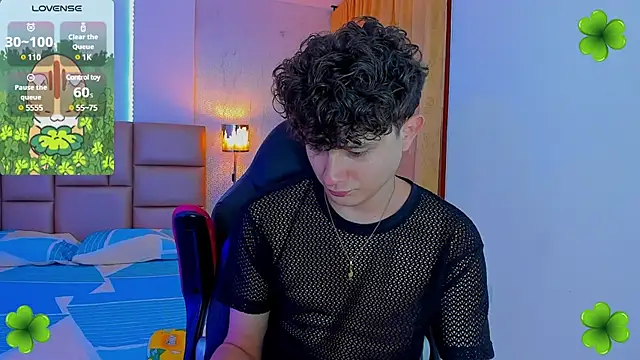 Snapshot of Nathan_Bluee chatting on 17, 3, 2025 Nathan Bluee online show from 17, 3, 2025