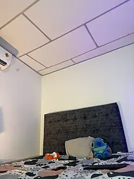 Snapshot of Nathan_Bluee chatting on 26, 11, 2025 Nathan Bluee online show from 26, 11, 2025