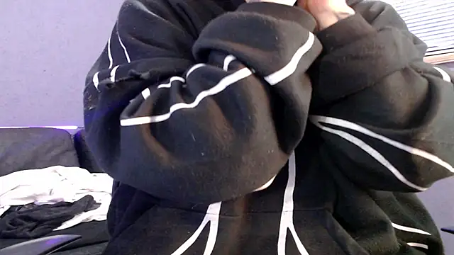 Snapshot of Andy_bapho chatting on 14, 9, 2025 Andy bapho online show from 14, 9, 2025