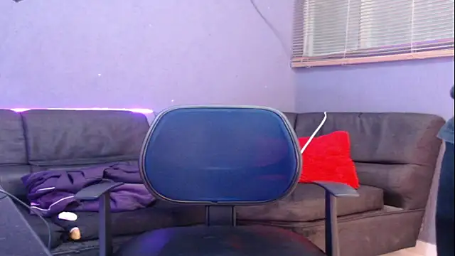 Snapshot of Andy_bapho chatting on 4, 12, 2025 Andy bapho online show from 4, 12, 2025