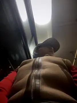 Snapshot of Khalyk_G chatting on 2, 12, 2025 Khalyk G online show from 2, 12, 2025