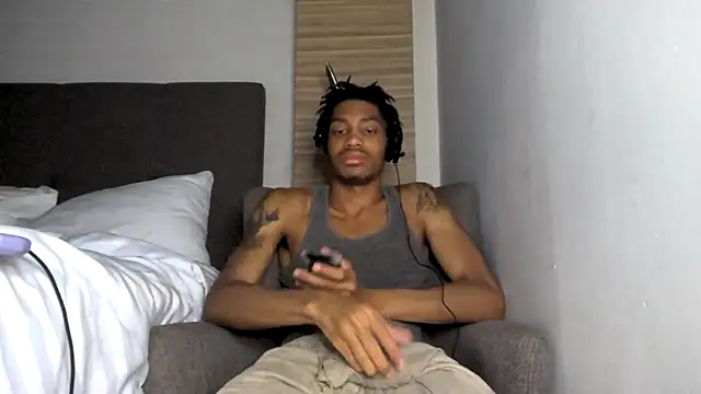 Snapshot of Skinnyblackman chatting on 9, 5, 2026 Skinnyblackman online show from 9, 5, 2026
