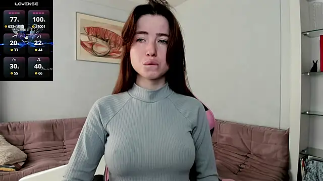 Snapshot of Luxuryalma chatting on 4, 10, 2025 Luxuryalma online show from 4, 10, 2025