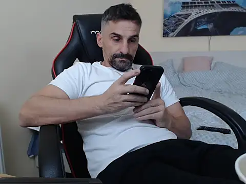 amydamarw online show from 18, 2, 2026