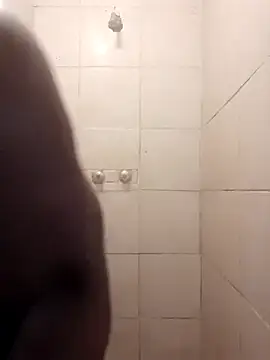 Snapshot of Scollyman chatting on 5, 12, 2025 Scollyman online show from 5, 12, 2025