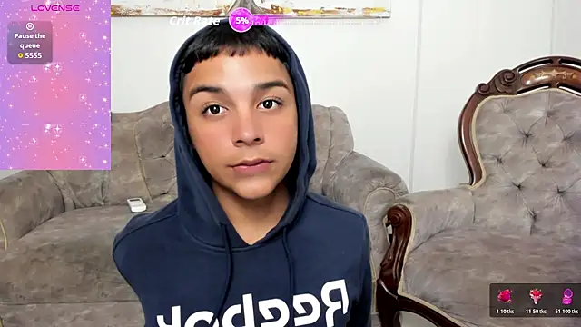 Snapshot of Seductivo_jr chatting on 21, 6, 2026 Seductivo jr online show from 21, 6, 2026