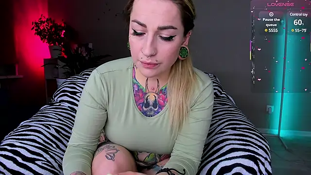 Tanya Acid online show from 18, 2, 2025