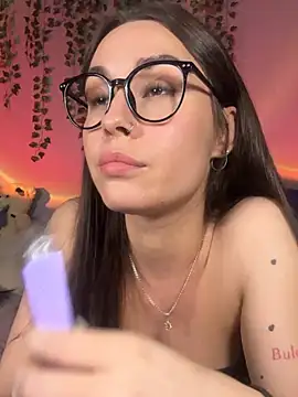 MiaNell online show from 13, 12, 2024