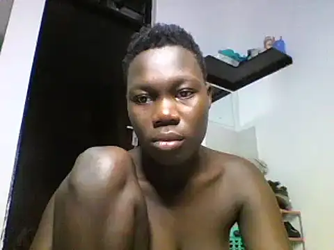 Snapshot of sexyqueen02 chatting on 31, 12, 2024 sexyqueen02 online show from 31, 12, 2024