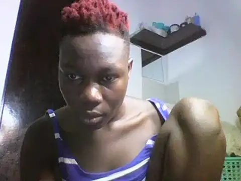 Snapshot of sexyqueen02 chatting on 8, 1, 2025 sexyqueen02 online show from 8, 1, 2025