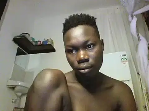 Snapshot of sexyqueen02 chatting on 1, 2, 2025 sexyqueen02 online show from 1, 2, 2025