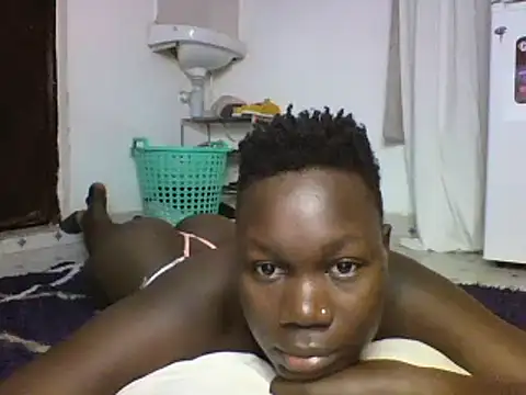 Snapshot of sexyqueen02 chatting on 7, 2, 2025 sexyqueen02 online show from 7, 2, 2025