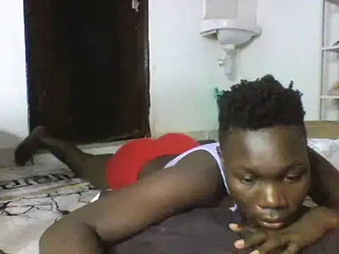 Snapshot of sexyqueen02 chatting on 21, 2, 2025 sexyqueen02 online show from 21, 2, 2025