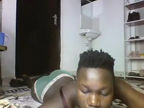 Snapshot of sexyqueen02 chatting on 26, 2, 2025 sexyqueen02 online show from 26, 2, 2025