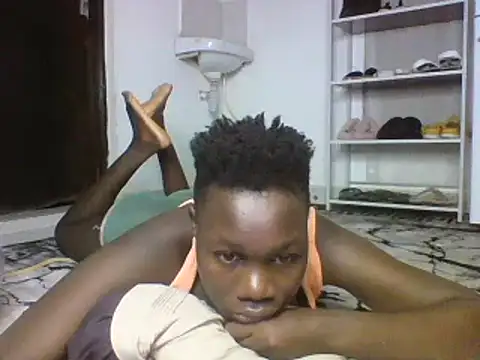 Snapshot of sexyqueen02 chatting on 27, 2, 2025 sexyqueen02 online show from 27, 2, 2025