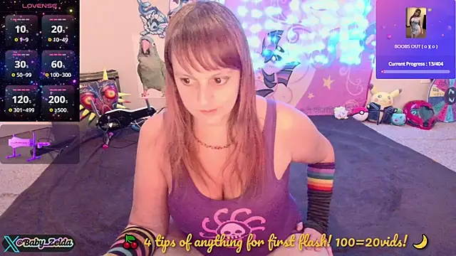 Snapshot of BabyZelda chatting on 12, 11, 2025 BabyZelda online show from 12, 11, 2025