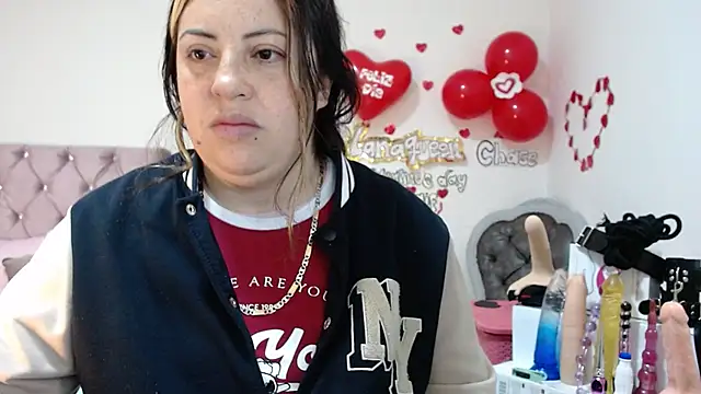 lanaqueen699 online show from 5, 3, 2025