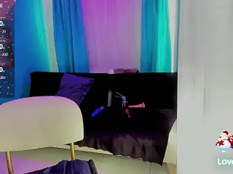 Snapshot of Hi_Marceline chatting on 12, 12, 2024 Hi Marceline online show from 12, 12, 2024