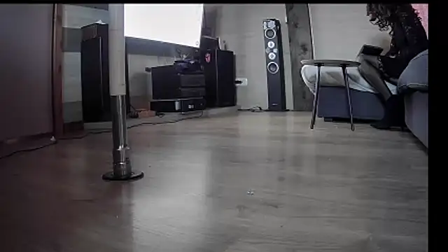 Snapshot of FLakiReve chatting on 13, 11, 2025 FLakiReve online show from 13, 11, 2025