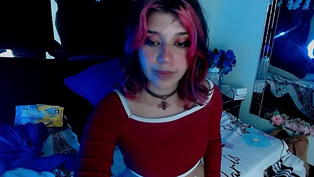 Snapshot of UnderBaby_ chatting on 24, 2, 2025 UnderBaby online show from 24, 2, 2025