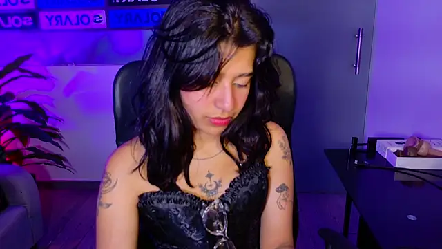 Snapshot of UnderBaby_ chatting on 9, 10, 2025 UnderBaby online show from 9, 10, 2025