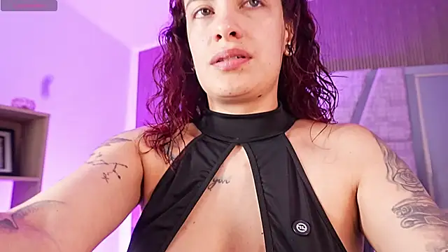 Snapshot of Melany_Luv chatting on 6, 5, 2026 Melany Luv online show from 6, 5, 2026