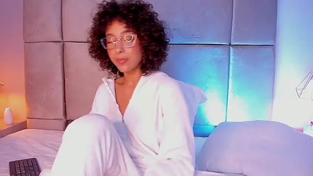 OSHUN  online show from 3, 2, 2025