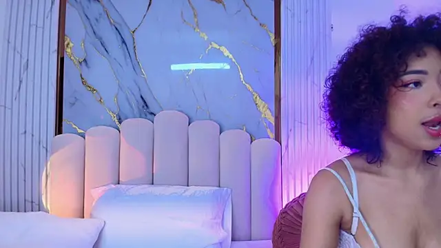 OSHUN  online show from 4, 2, 2025