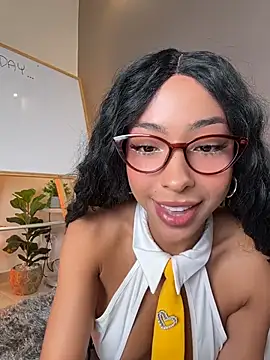 OSHUN  online show from 5, 8, 2026