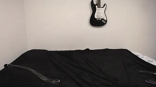 amydeepqueen online show from 2, 2, 2026