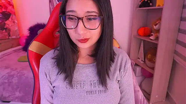 Snapshot of Sunny_flower_ chatting on 17, 12, 2025 Sunny flower online show from 17, 12, 2025