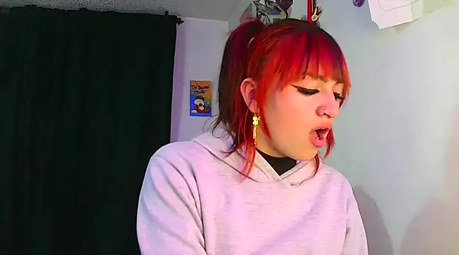 lucycherry   online show from 22, 1, 2025