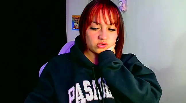 lucycherry   online show from 29, 1, 2025