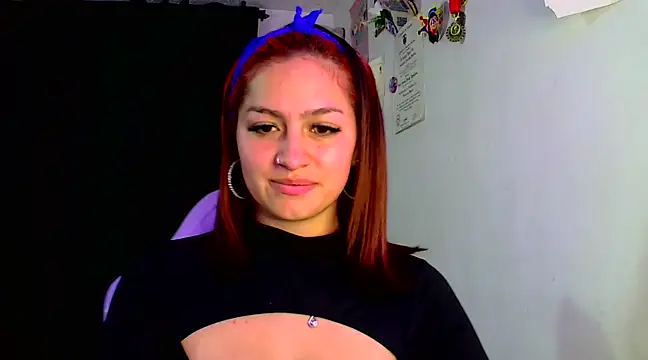 lucycherry   online show from 5, 2, 2025