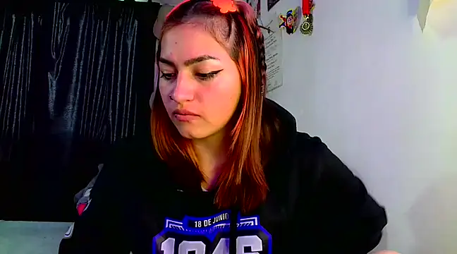 lucycherry   online show from 18, 3, 2025