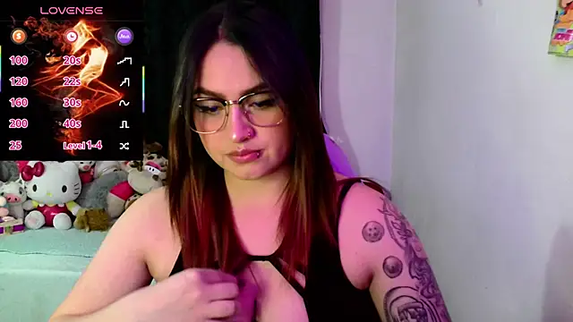 lucycherry   online show from 4, 3, 2026