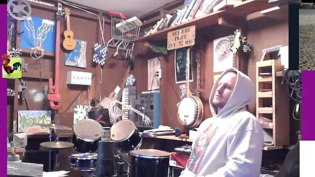 Snapshot of itsjameswebbscope chatting on 9, 11, 2025 itsjameswebbscope online show from 9, 11, 2025