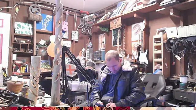 Snapshot of itsjameswebbscope chatting on 15, 12, 2025 itsjameswebbscope online show from 15, 12, 2025