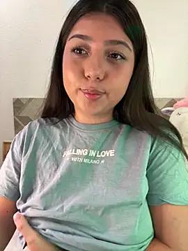 Maii chan online show from 4, 10, 2025