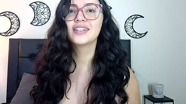 EvoletFMK online show from 15, 11, 2025