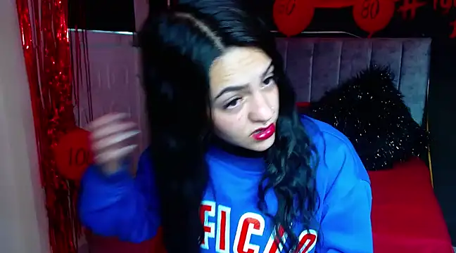Snapshot of Violettasquirt chatting on 24, 2, 2025 Violettasquirt online show from 24, 2, 2025