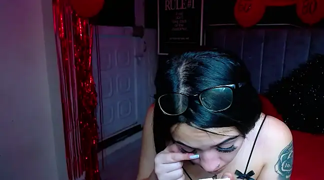 Snapshot of Violettasquirt chatting on 27, 2, 2025 Violettasquirt online show from 27, 2, 2025