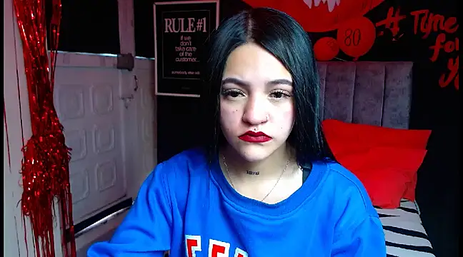 Snapshot of Violettasquirt chatting on 10, 3, 2025 Violettasquirt online show from 10, 3, 2025