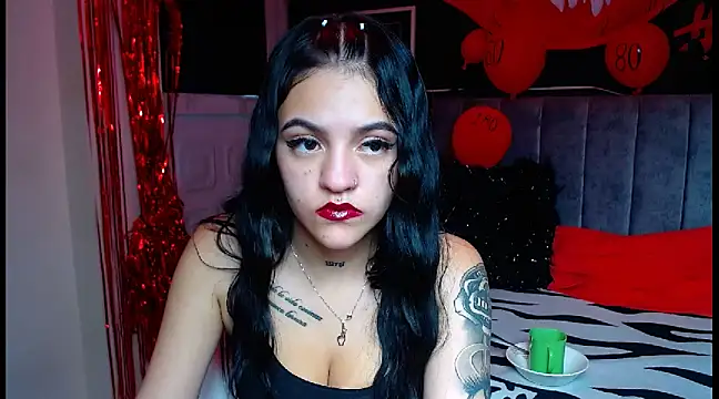 Snapshot of Violettasquirt chatting on 14, 3, 2025 Violettasquirt online show from 14, 3, 2025