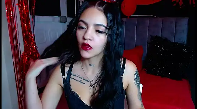 Snapshot of Violettasquirt chatting on 19, 3, 2025 Violettasquirt online show from 19, 3, 2025