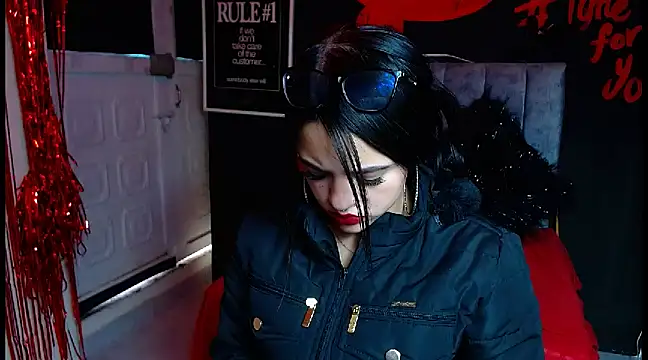 Snapshot of Violettasquirt chatting on 21, 3, 2025 Violettasquirt online show from 21, 3, 2025