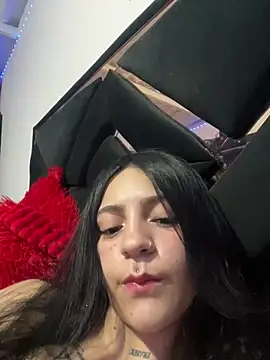 Snapshot of Violettasquirt chatting on 15, 6, 2026 Violettasquirt online show from 15, 6, 2026