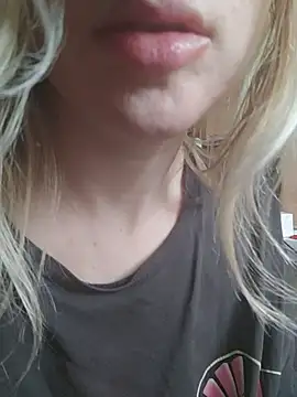 Linda 999 online show from 3, 3, 2025