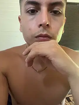 Snapshot of SAMUEL_OBRIAN chatting on 17, 12, 2024 SAMUEL OBRIAN online show from 17, 12, 2024