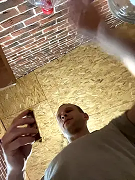 Snapshot of red_red00 chatting on 7, 11, 2025 red red00 online show from 7, 11, 2025